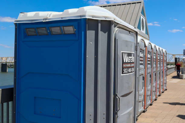 Best Portable Toilet Rental for Emergency Services in Presquille, LA